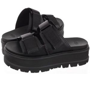 UGG Clem Sandals - Platform - Black Leather
